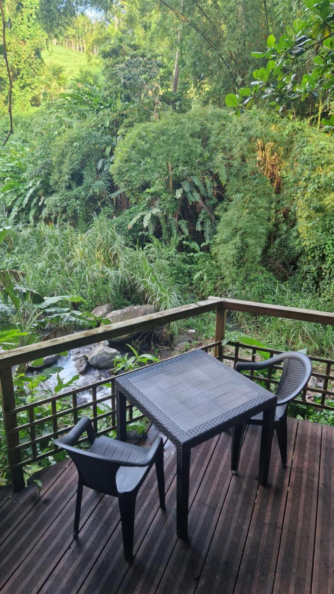 Dome En Bord De Riviere Hotel Saint-Claude Luaran gambar